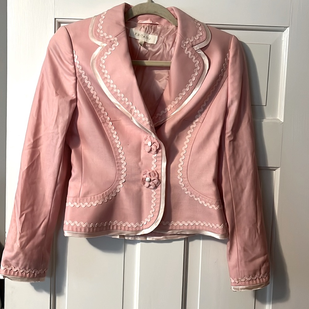 Escada pink blazer size 34. E#632
